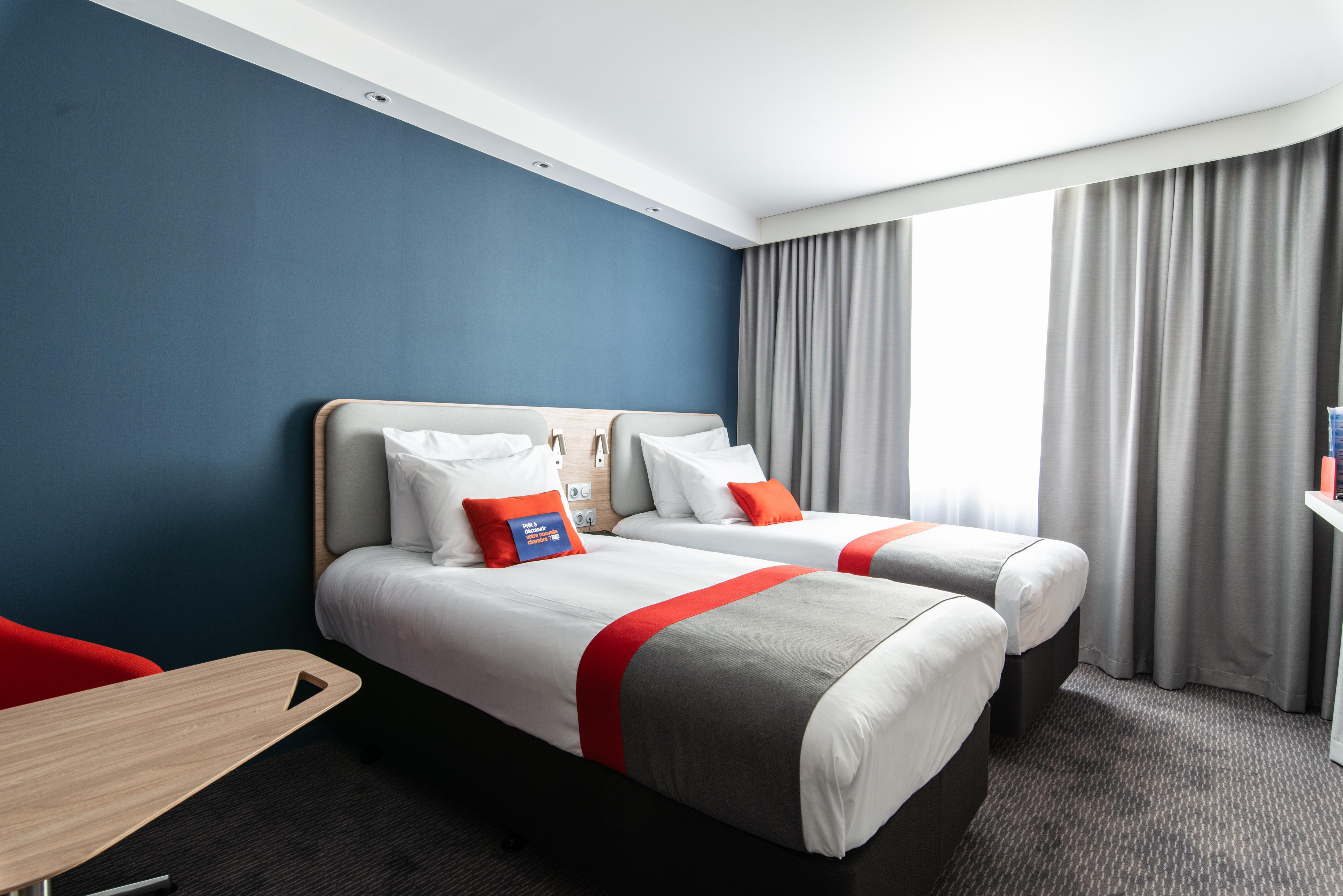 Holiday Inn Express - Bordeaux - Lormont By Ihg Exteriör bild